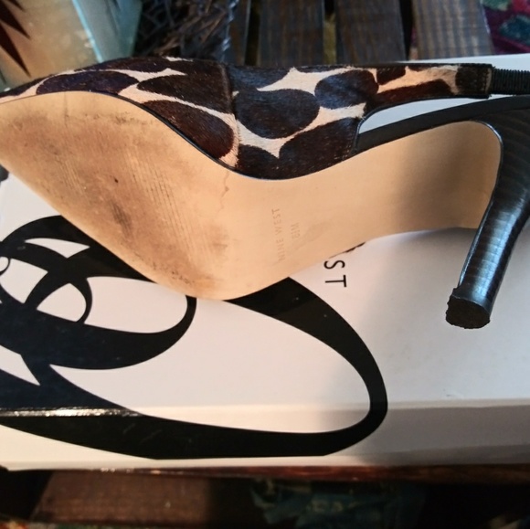 Pumps - Picture 3 of 4